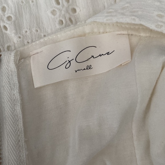 *NWOT* CJ Cruz white eyelet dress - Picture 6 of 7